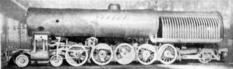 THREE CRANK LOCOMOTIVE Image